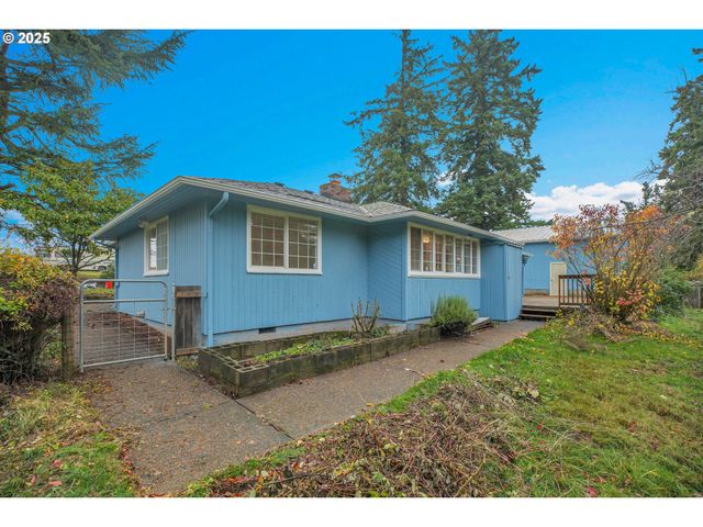 20320 Se WALGREN Rd, Damascus, OR 97089