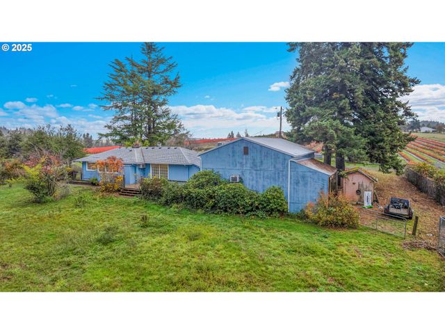 20320 Se WALGREN Rd, Damascus, OR 97089