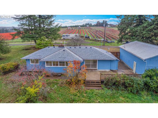 20320 Se WALGREN Rd, Damascus, OR 97089