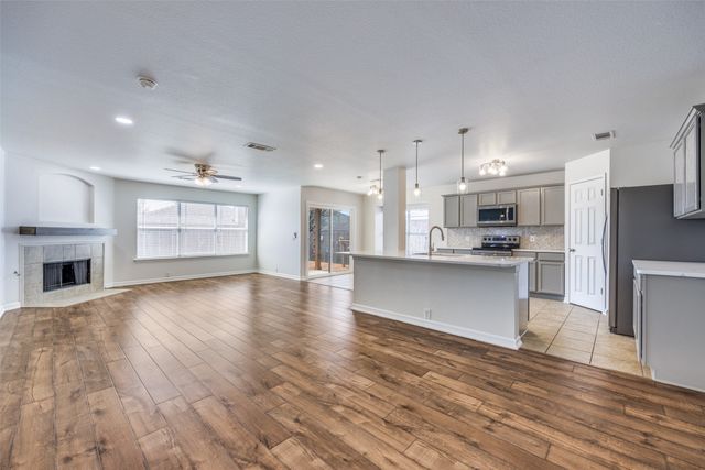 4502 Falcon Drive, Sherman, TX 75092