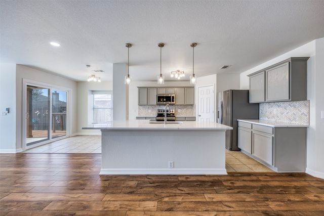 4502 Falcon Drive, Sherman, TX 75092