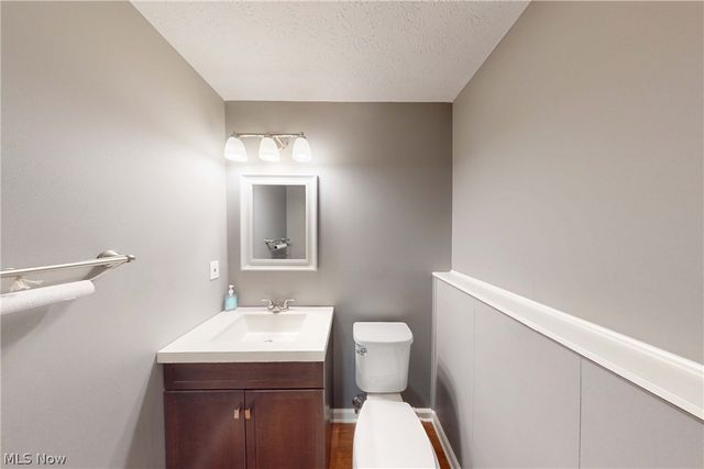 8345 Celianna Drive, Strongsville, OH 44149