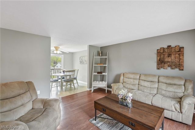 8345 Celianna Drive, Strongsville, OH 44149