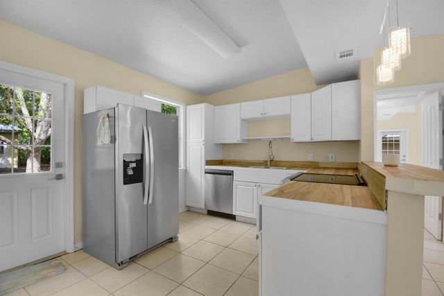 228 Spring St, St Augustine, FL 32084