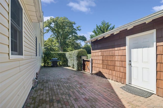 75 Champlin Avenue, Bellport, NY 11713