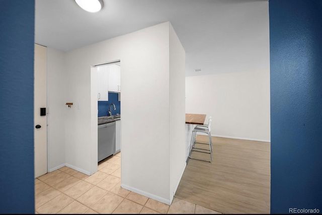2500 S York Street 312, Denver, CO 80210