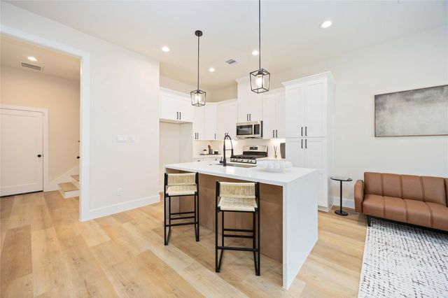 10608 Ashville Drive, Houston, TX 77051