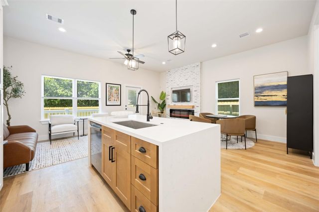 10608 Ashville Drive, Houston, TX 77051