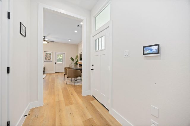 10608 Ashville Drive, Houston, TX 77051