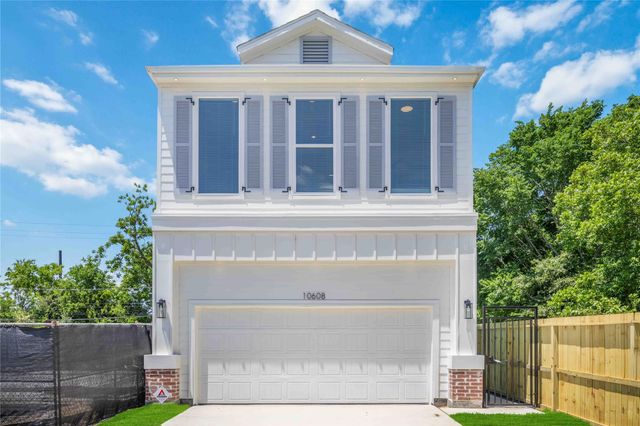 10608 Ashville Drive, Houston, TX 77051