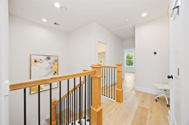 10608 Ashville Drive, Houston, TX 77051