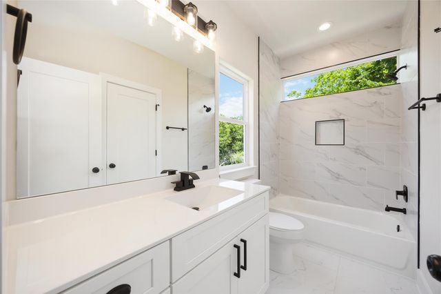 10608 Ashville Drive, Houston, TX 77051