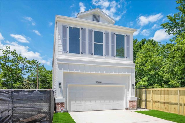 10608 Ashville Drive, Houston, TX 77051