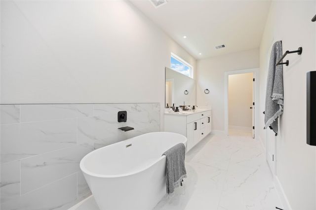10608 Ashville Drive, Houston, TX 77051