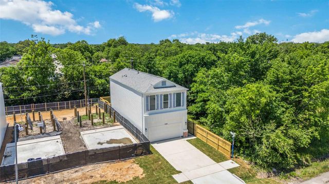 10608 Ashville Drive, Houston, TX 77051