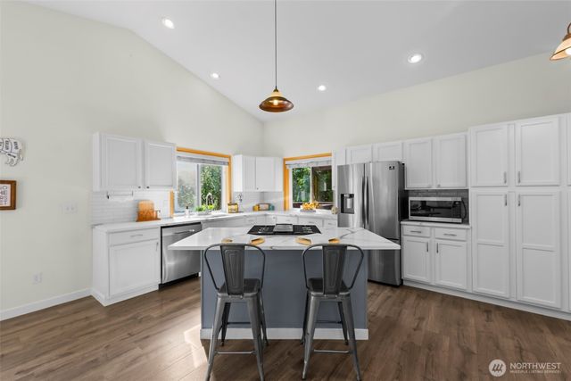 17831 77th Street E, Bonney Lake, WA 98391