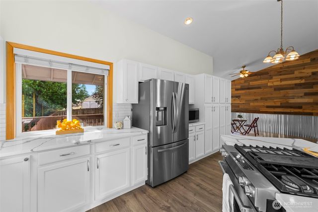 17831 77th Street E, Bonney Lake, WA 98391