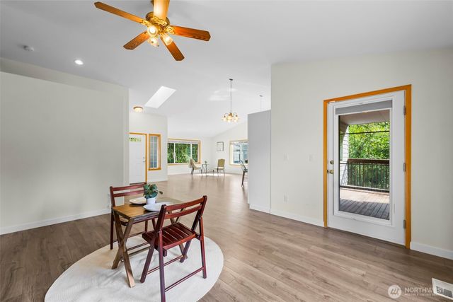 17831 77th Street E, Bonney Lake, WA 98391