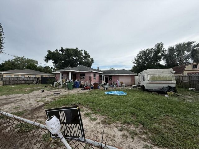 5207 E 20TH AVENUE, Tampa, FL 33619