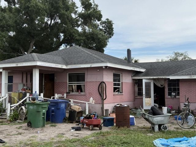 5207 E 20TH AVENUE, Tampa, FL 33619