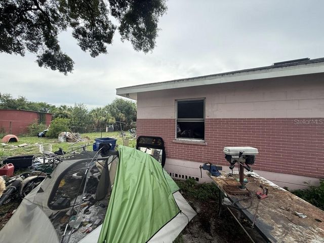 5207 E 20TH AVENUE, Tampa, FL 33619