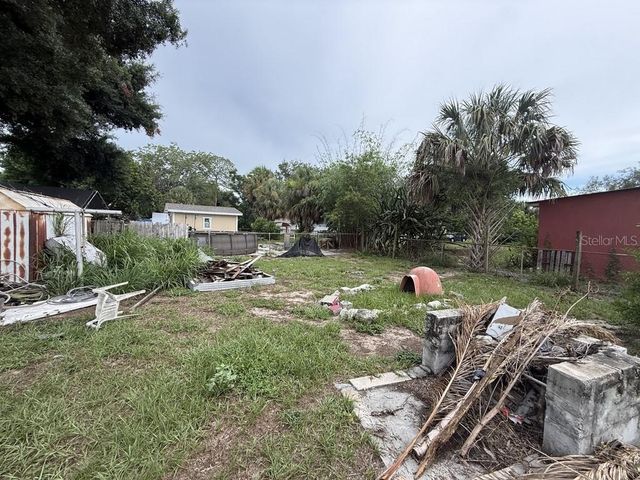 5207 E 20TH AVENUE, Tampa, FL 33619