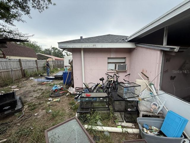 5207 E 20TH AVENUE, Tampa, FL 33619