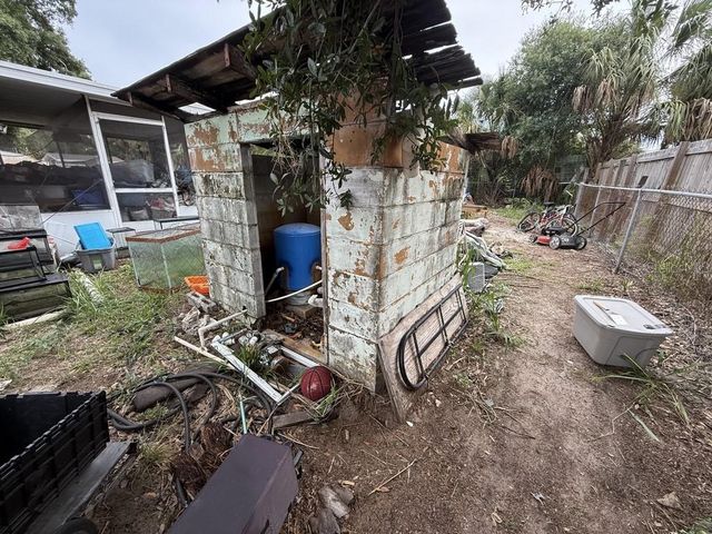 5207 E 20TH AVENUE, Tampa, FL 33619