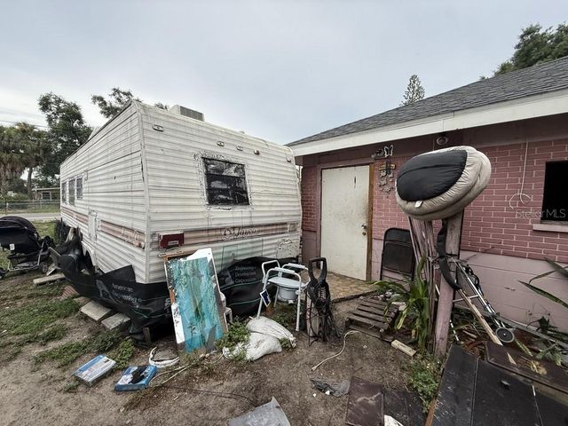 5207 E 20TH AVENUE, Tampa, FL 33619