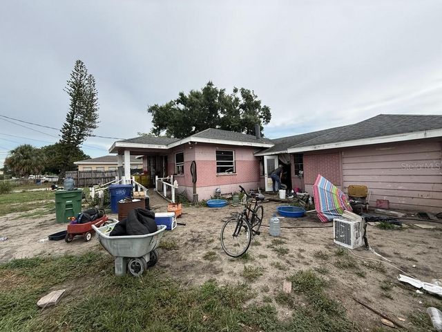 5207 E 20TH AVENUE, Tampa, FL 33619