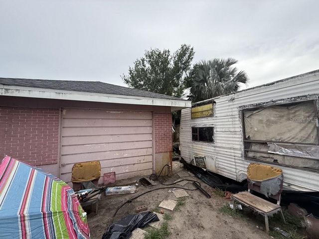 5207 E 20TH AVENUE, Tampa, FL 33619