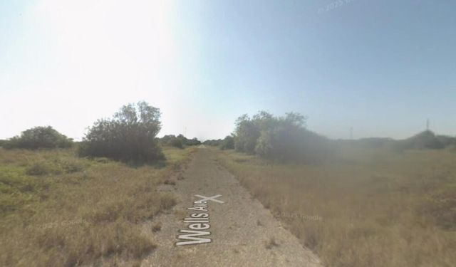 1504 Wells Avenue, Lehigh Acres, FL 33972