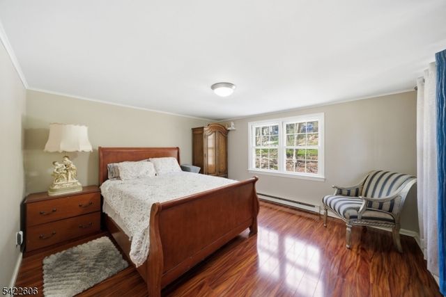 399 Springbrook Trl, Byram Twp., NJ 07871