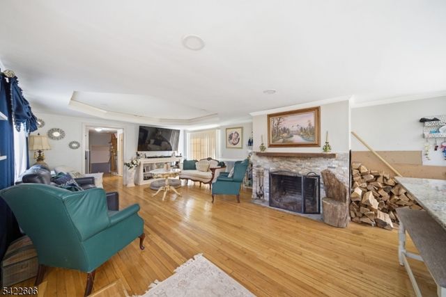 399 Springbrook Trl, Byram Twp., NJ 07871