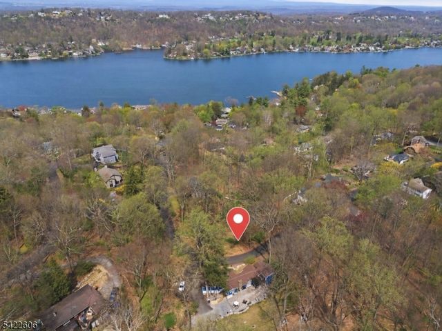 399 Springbrook Trl, Byram Twp., NJ 07871