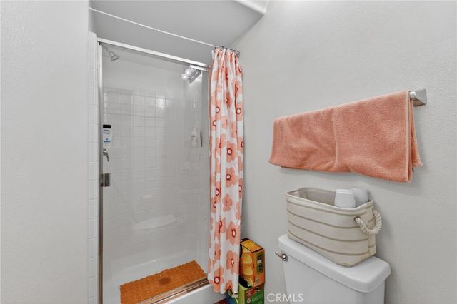 11928 Manzanilla, Los Angeles, CA 90047