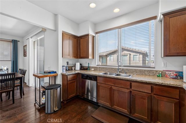 11928 Manzanilla, Los Angeles, CA 90047