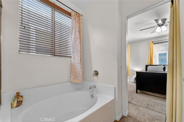 11928 Manzanilla, Los Angeles, CA 90047