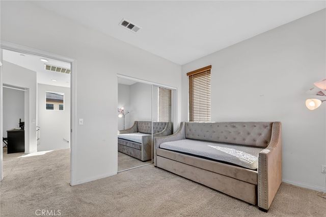 11928 Manzanilla, Los Angeles, CA 90047