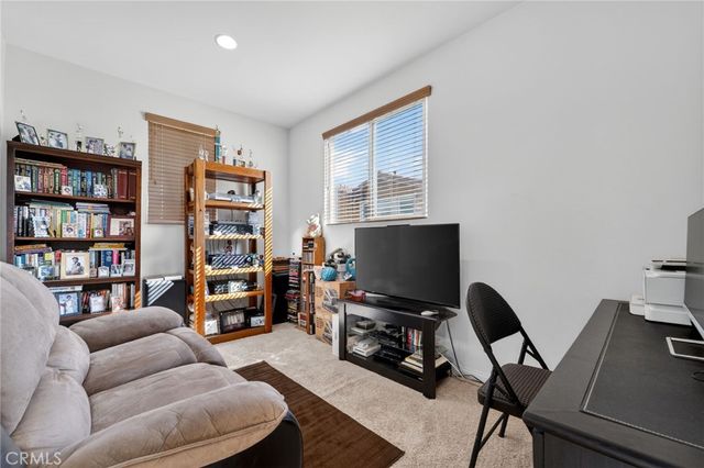 11928 Manzanilla, Los Angeles, CA 90047