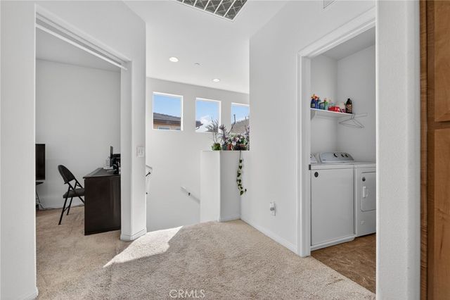 11928 Manzanilla, Los Angeles, CA 90047