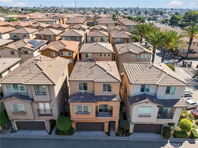 11928 Manzanilla, Los Angeles, CA 90047