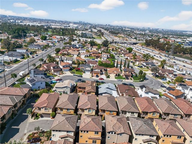 11928 Manzanilla, Los Angeles, CA 90047