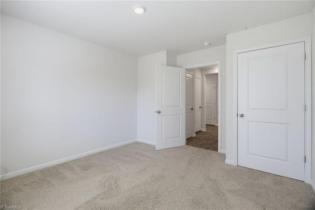 122 Stone River Way, Mayodan, NC 27027