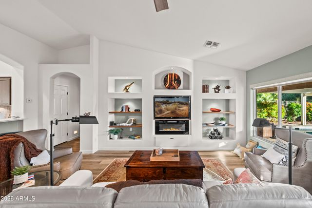 3268 N PALMER Drive, Goodyear, AZ 85395