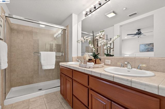 4366 Fitzwilliam St, Dublin, CA 94568