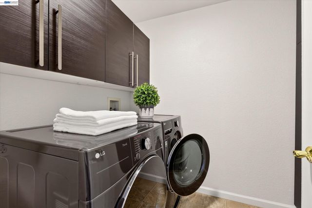 4366 Fitzwilliam St, Dublin, CA 94568