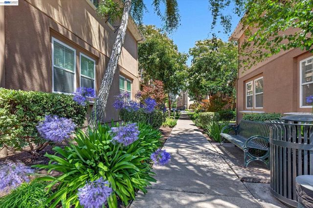 4366 Fitzwilliam St, Dublin, CA 94568