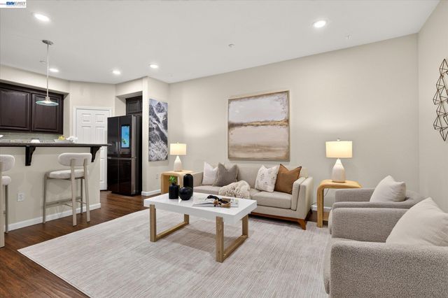 4366 Fitzwilliam St, Dublin, CA 94568