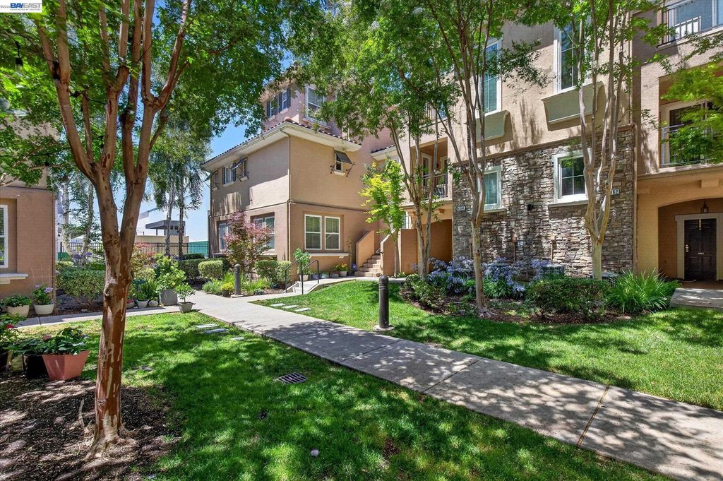 4366 Fitzwilliam St, Dublin, CA 94568